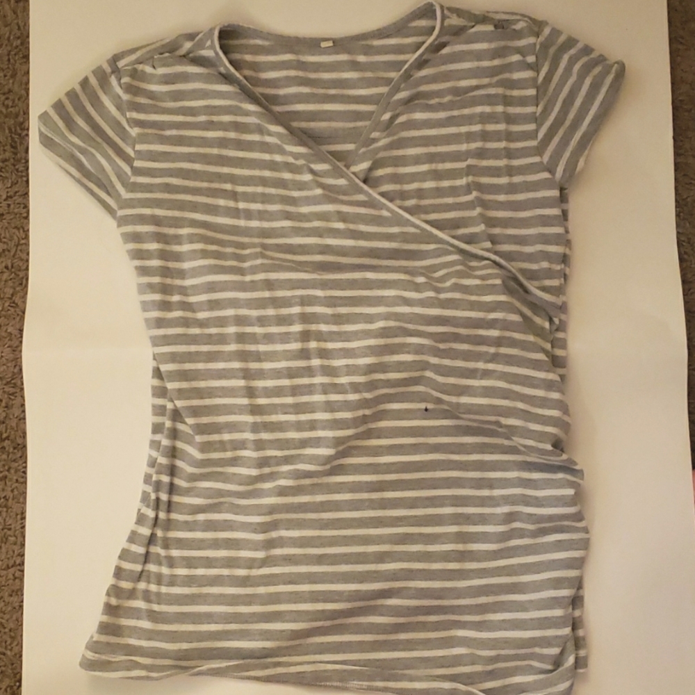 Nursing shirt